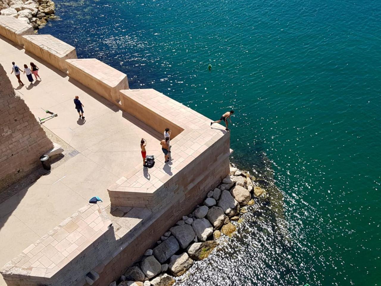 Vue Mer Plage Catalans Vieux Port Clim - 2 Chambres Marseille Exterior photo